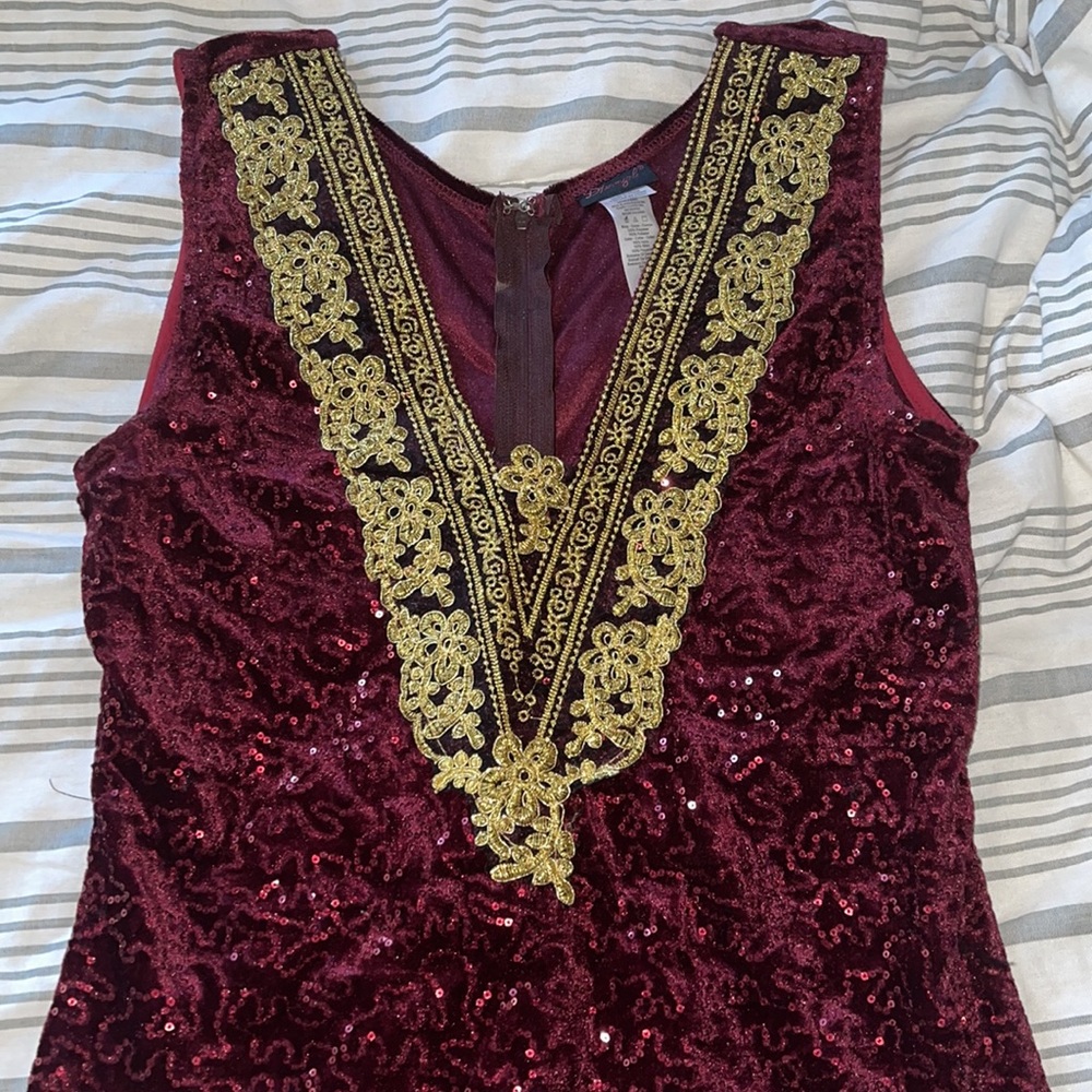 Costume for women